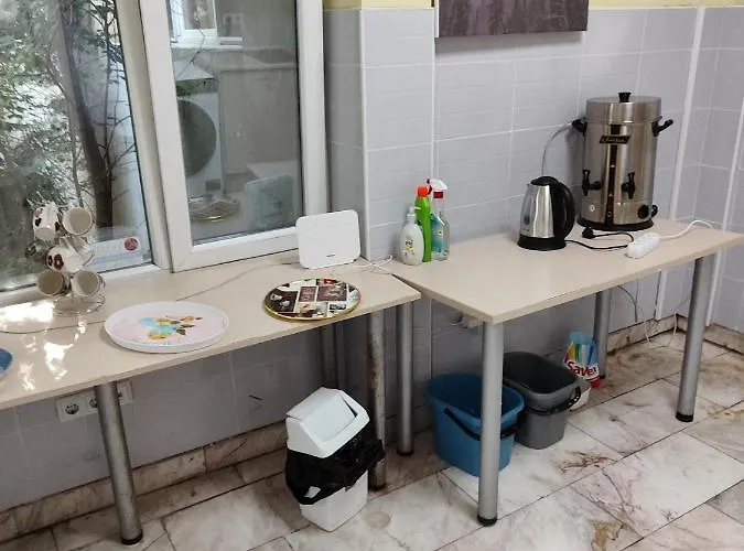 лидер хаус Hostel Warna