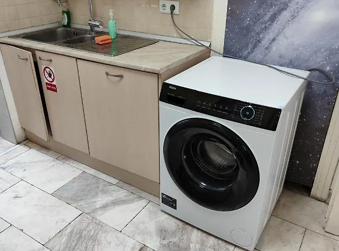 лидер хаус * 바르나